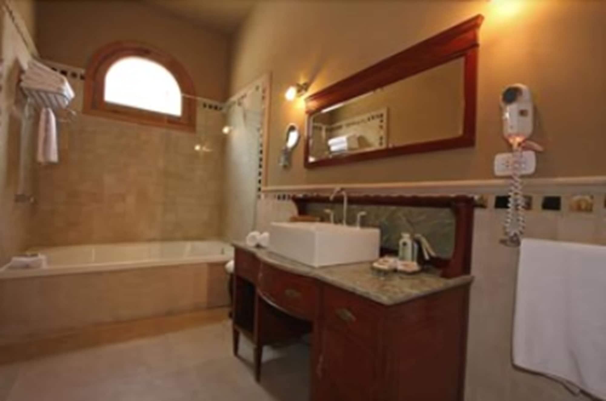 Kkala Boutique Hotel Сальта Экстерьер фото